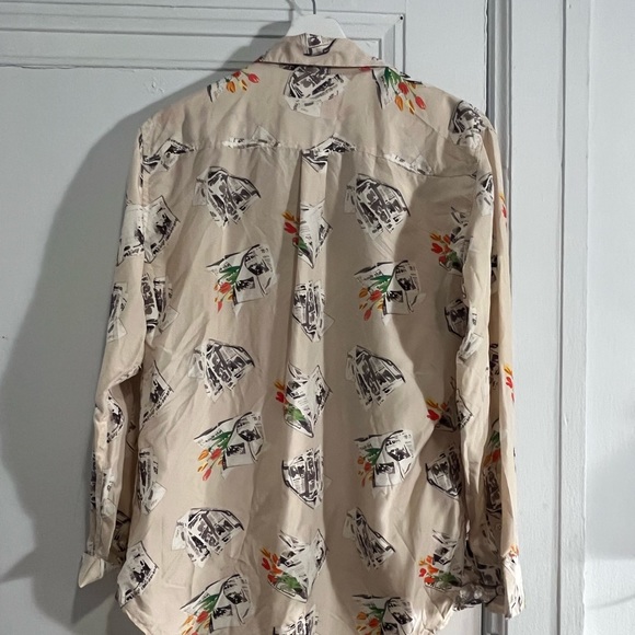 Vintage 100% Silk Equipment Blouse in Beige/Florals - Picture 2 of 4